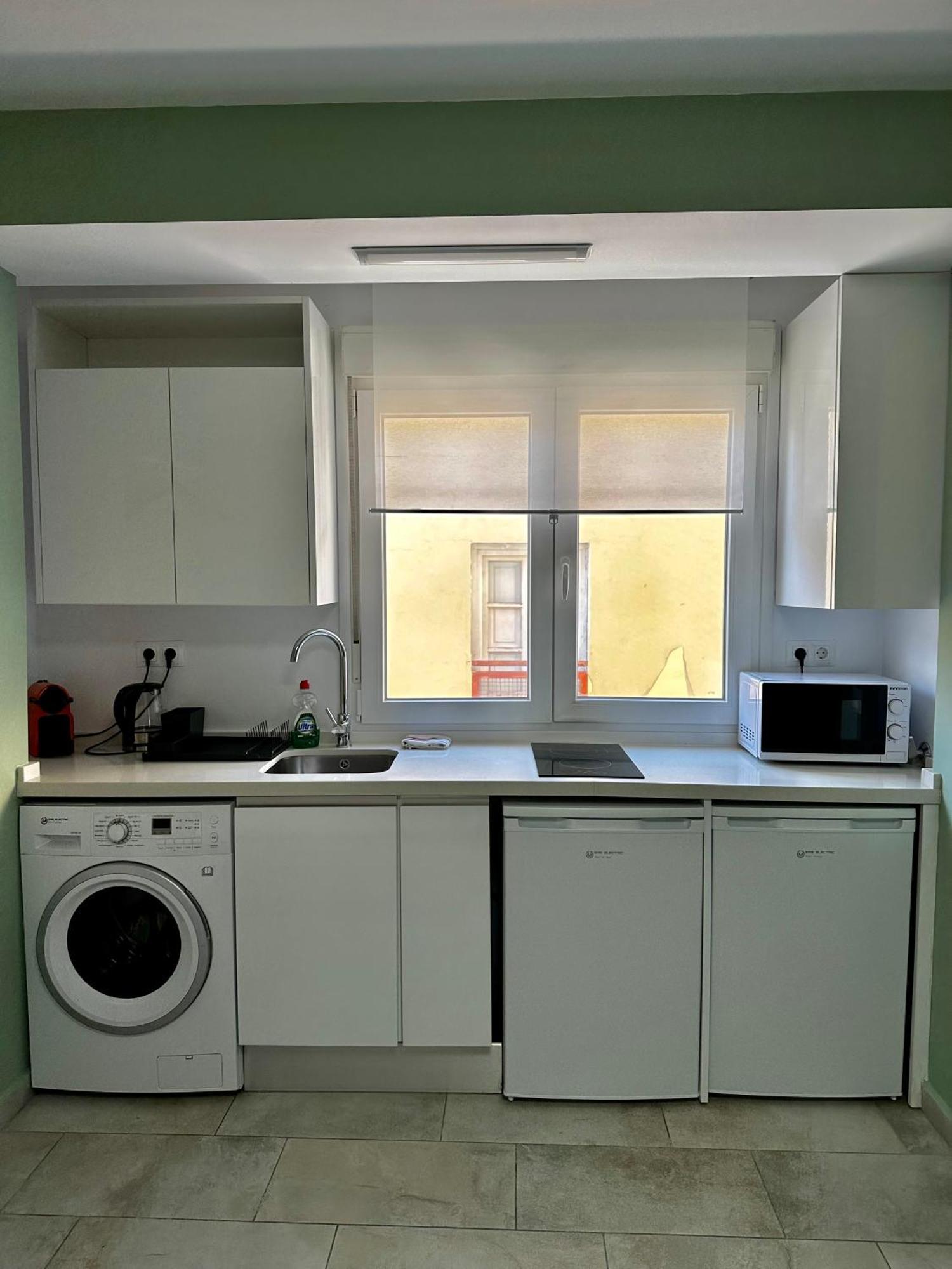 Lovely Studio Apartment Malaga Exterior photo